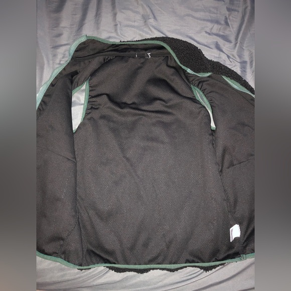NOTICE THE RECKLESS VEST - Picture 3 of 4